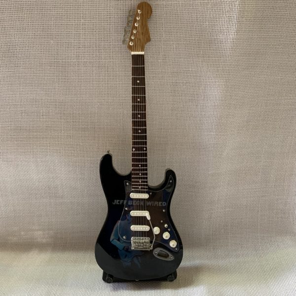 BECK, JEFF (Fender Stratocaster de JEFF BECK) - Imagen 2