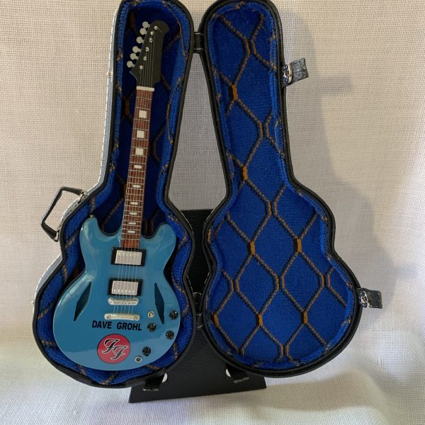 GROHL, DAVE (Gibson Trini Lopez de DAVE GROHL-FOO FIGHTERS - Imagen 3