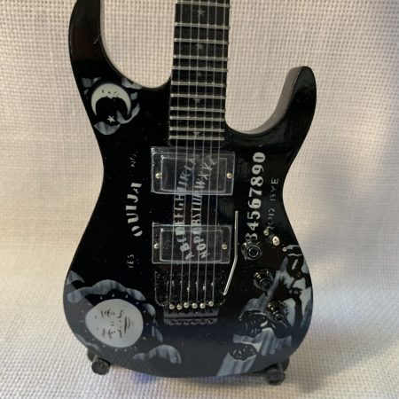 HAMMET, KIRK (ESP-OUIJA fondo negro de KIRK HAMMET-METALLICA)