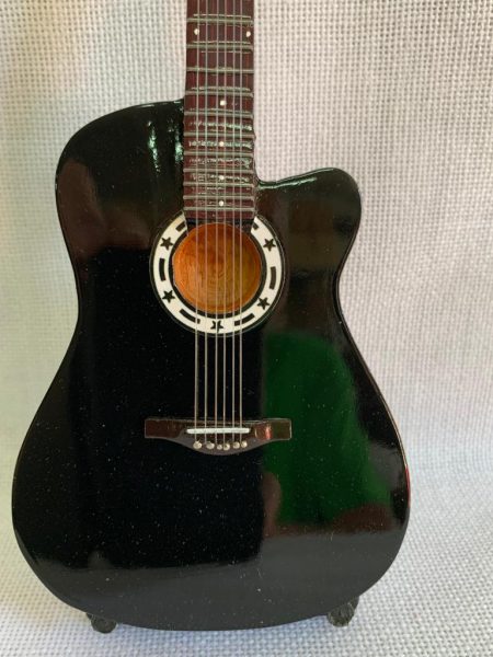 GUITARRA ACUSTICA LISA GIBSON Color Negro