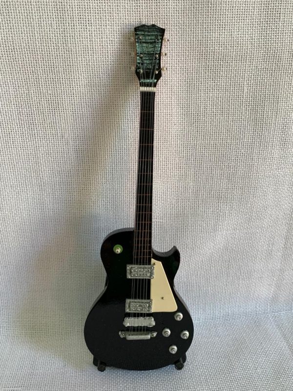 GUITARRA LISA GLP Color Negro-Blanco / Tamaño Standard - Imagen 2
