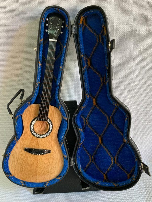 GUITARRA ACUSTICA STANDARD Color Natural - Imagen 3