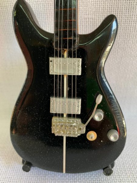 GUITARRA LISA PRS Color Negro-Tamaño Standard