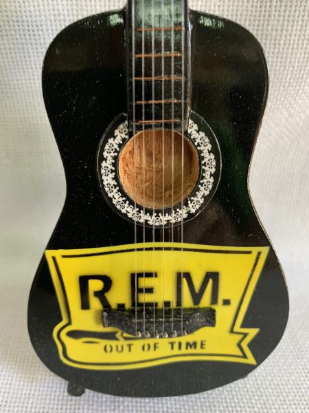 R.E.M. (Standard)