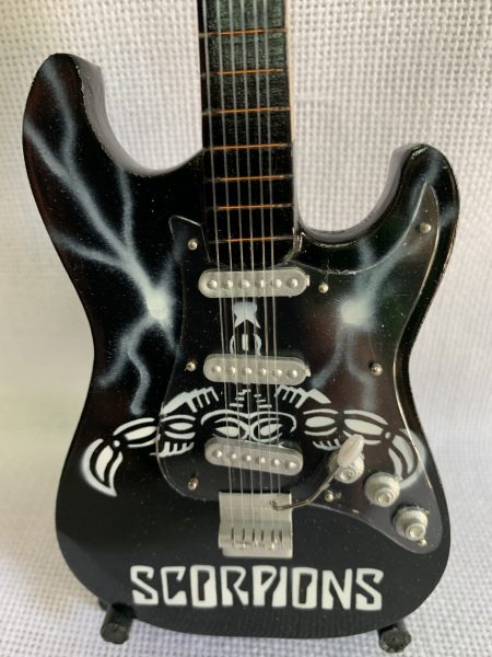 SCORPIONS (Standard)