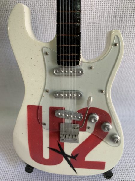 U2 (Standard)