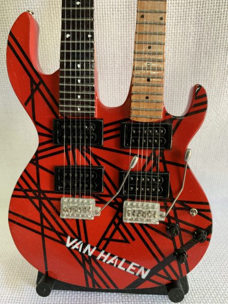 VAN HALEN (Kramer de Doble Mastil)