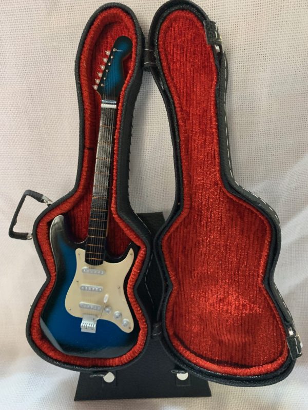 GUITARRA STANDARD LISA Color Azul-Blanco - Imagen 4