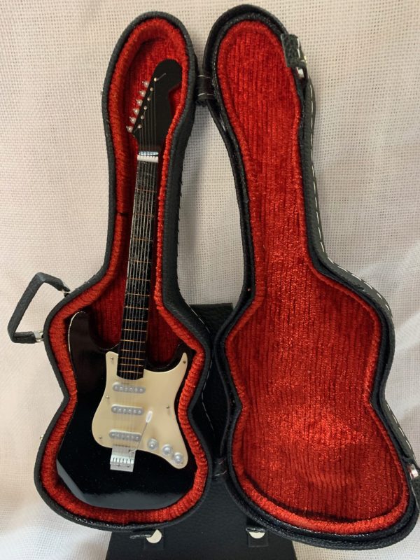 GUITARRA STANDARD LISA Color Negro-Blanco - Imagen 4