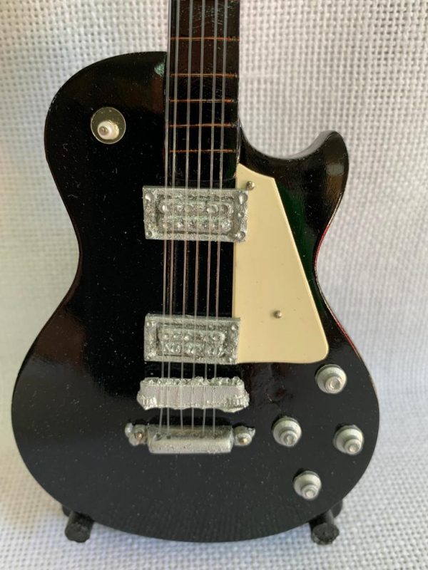 GUITARRA LISA GLP Color Negro-Blanco / Tamaño Standard