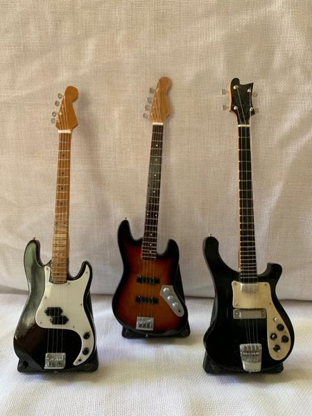 Replicas Lisas