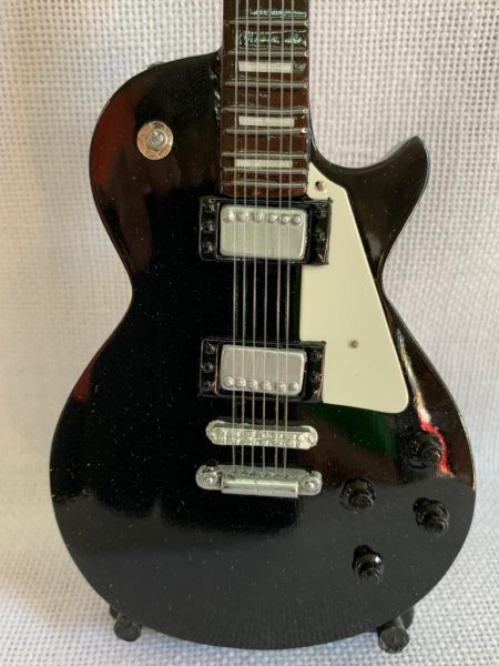 GUITARRA LISA GLP Color Negro-Blanco