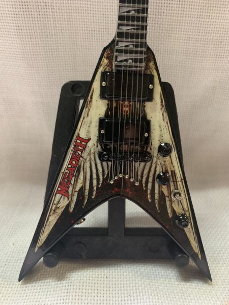 MEGADETH (Guitarra de DAVE MUSTAND - GIBSON FLYING V EXP)