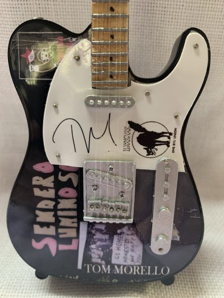 MORELLO, TOM (RAGE AGAINST THE MACHINE) - Guitarra FENDER TELECASTER "SENDERO LUMINOSO"